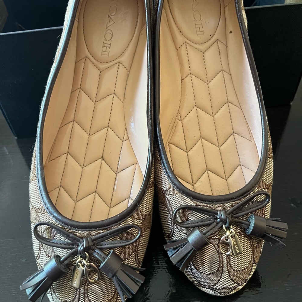 Coach Flats